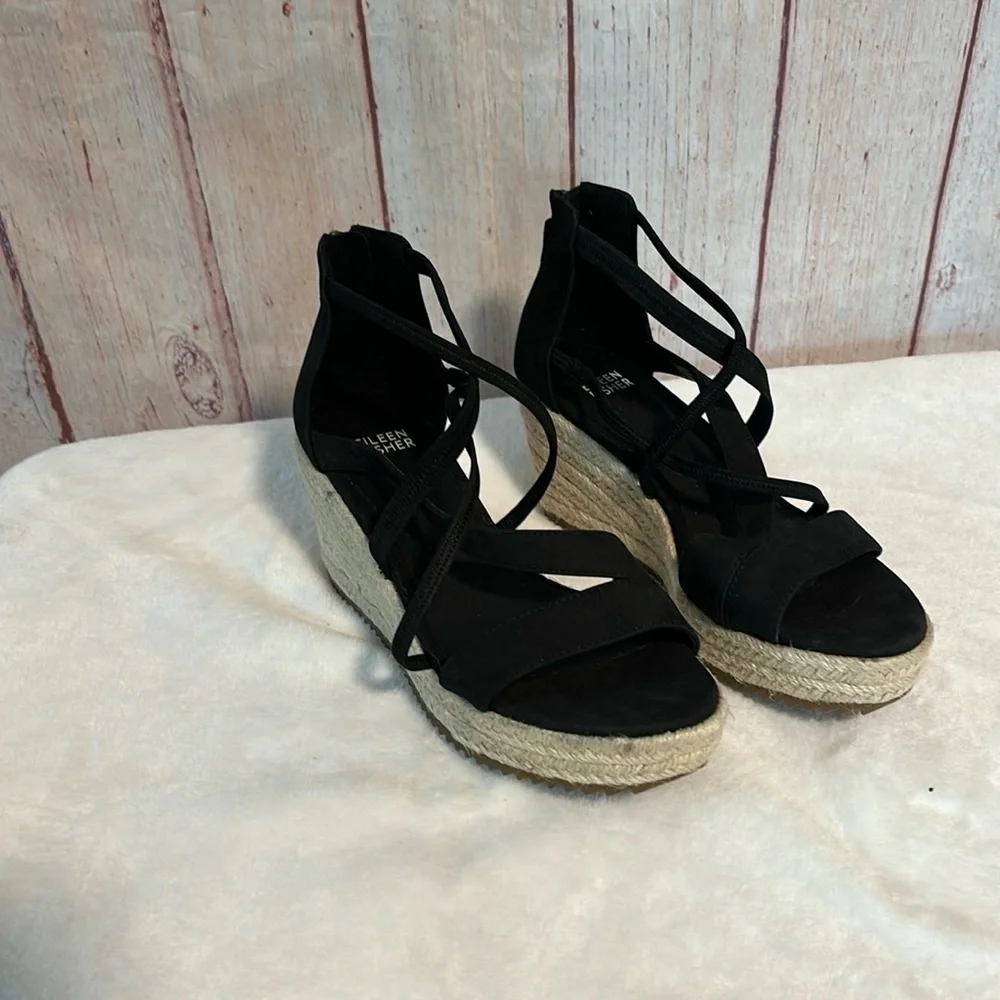 NWOT Eileen Fischer Wanda Tumbled Nubuck Espadrille